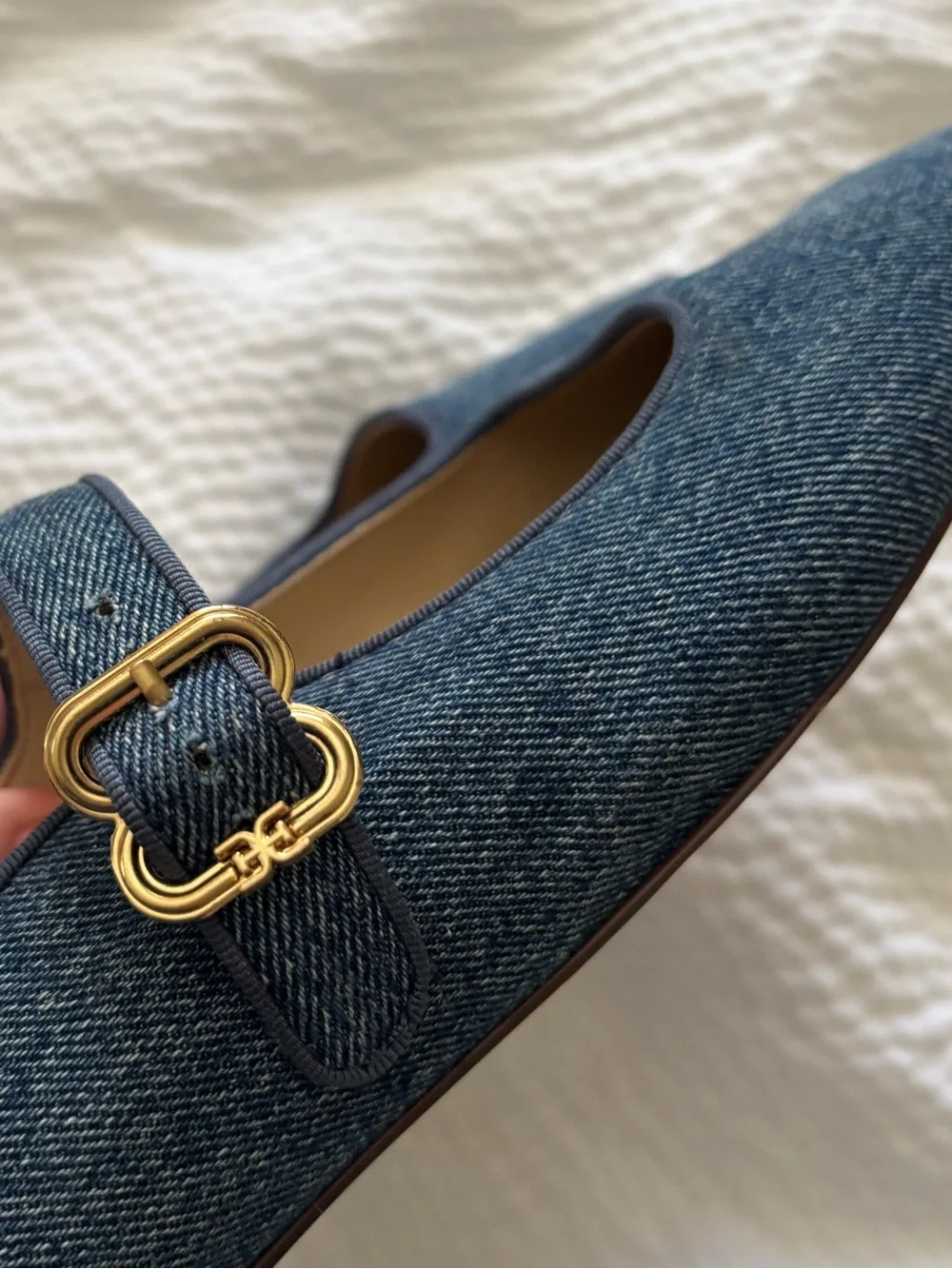 Sam Edelman details ▫️denim